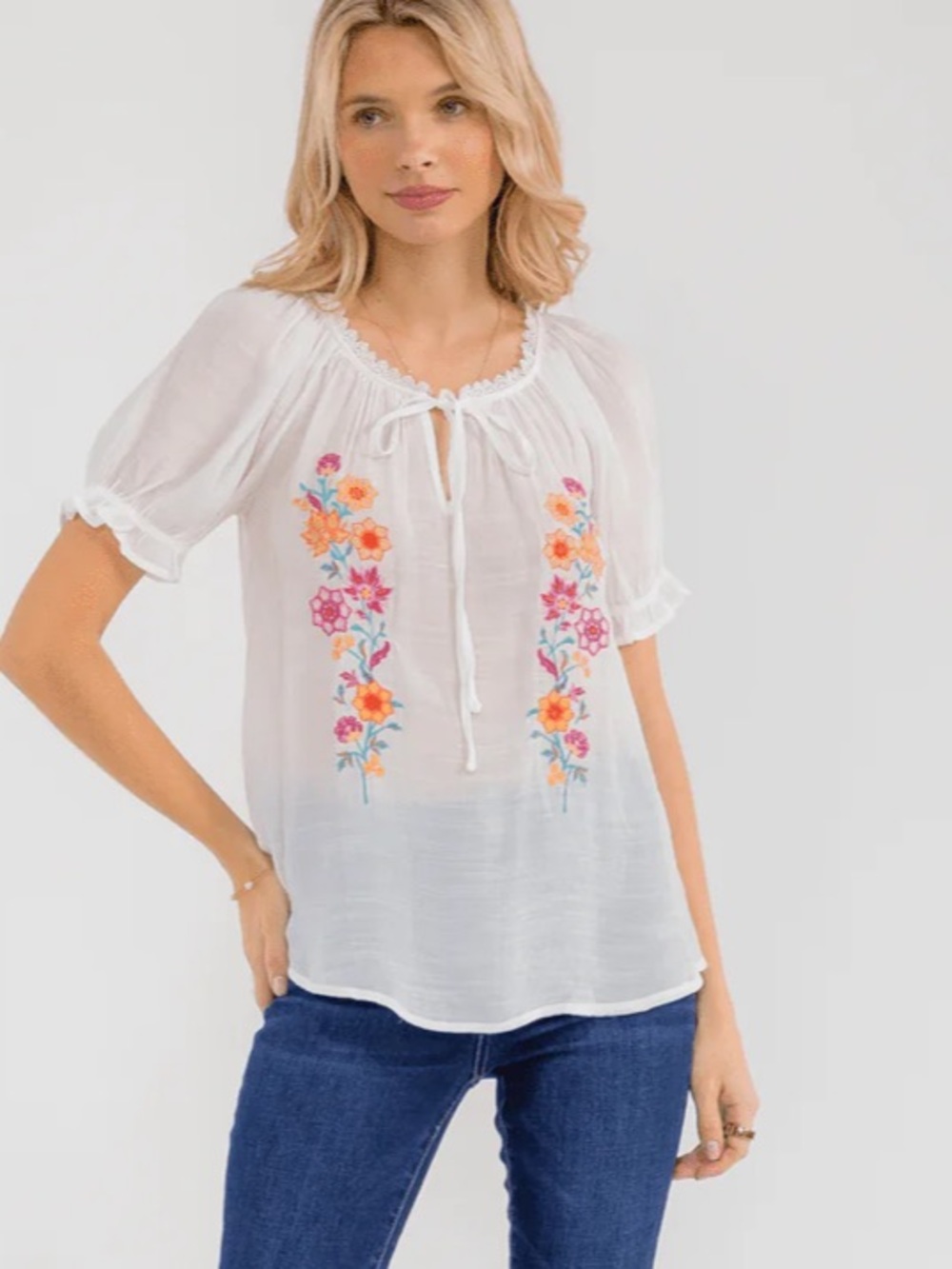 L987. New  Floral Embroidered Peasant Top